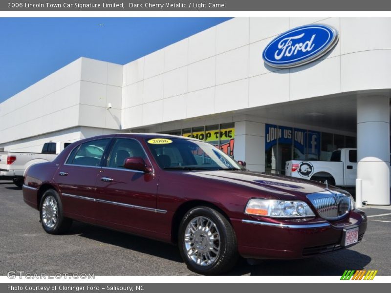 Dark Cherry Metallic / Light Camel 2006 Lincoln Town Car Signature Limited