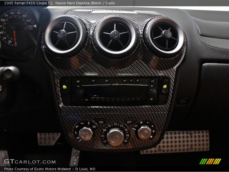 Controls of 2005 F430 Coupe F1