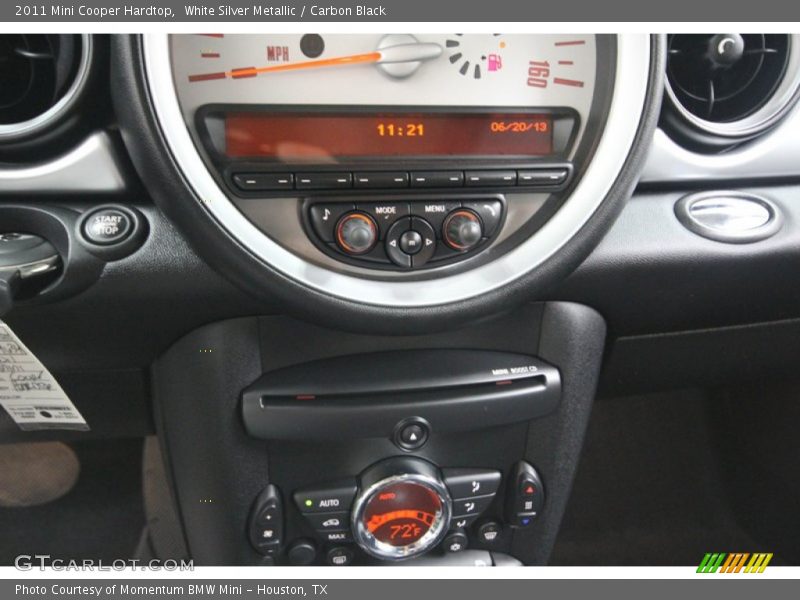 White Silver Metallic / Carbon Black 2011 Mini Cooper Hardtop