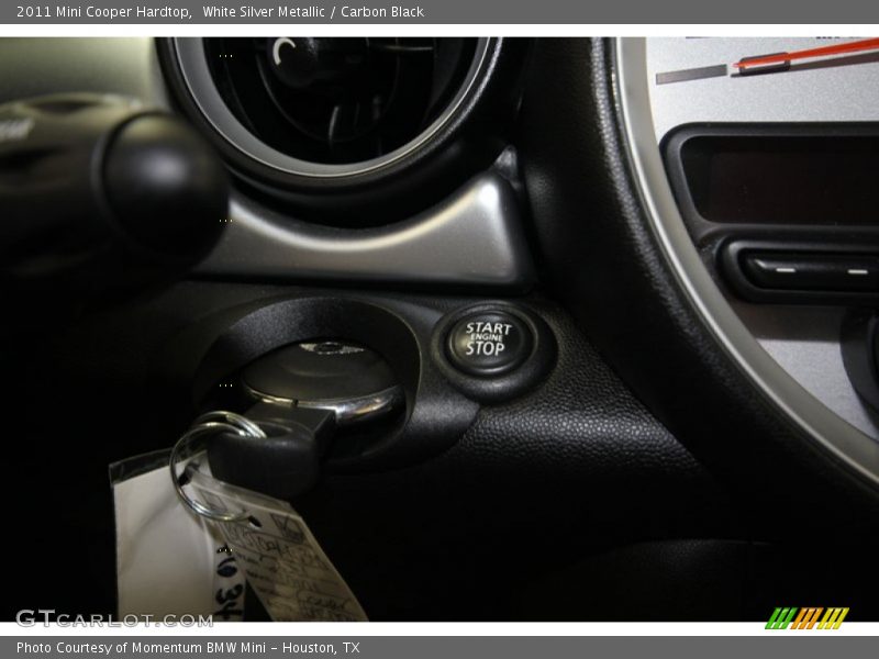 White Silver Metallic / Carbon Black 2011 Mini Cooper Hardtop
