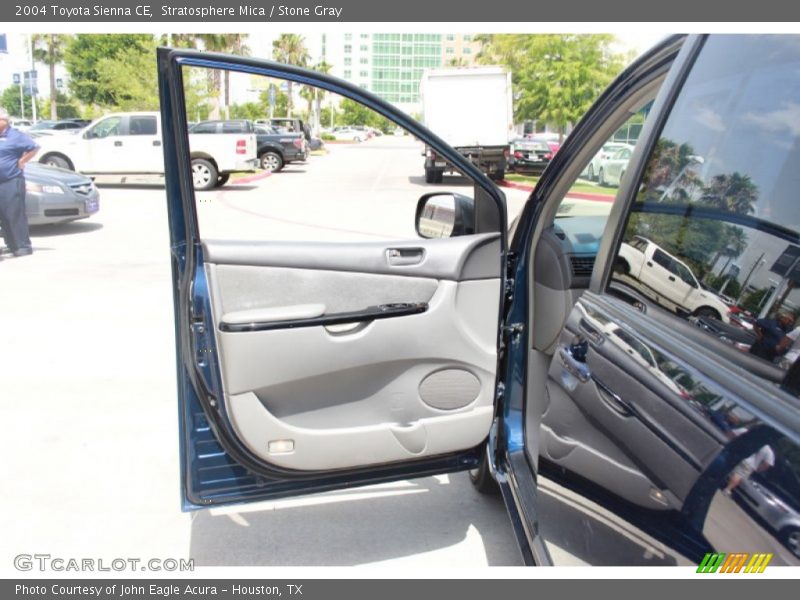 Stratosphere Mica / Stone Gray 2004 Toyota Sienna CE
