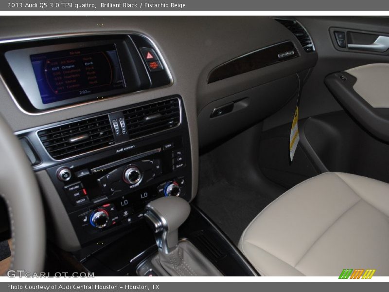 Brilliant Black / Pistachio Beige 2013 Audi Q5 3.0 TFSI quattro