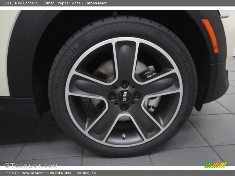 Pepper White / Carbon Black 2013 Mini Cooper S Clubman