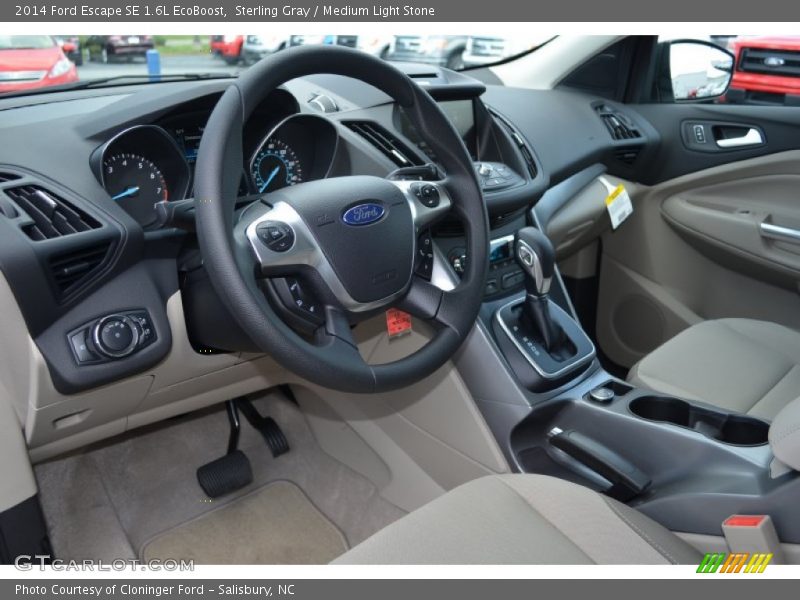 Dashboard of 2014 Escape SE 1.6L EcoBoost