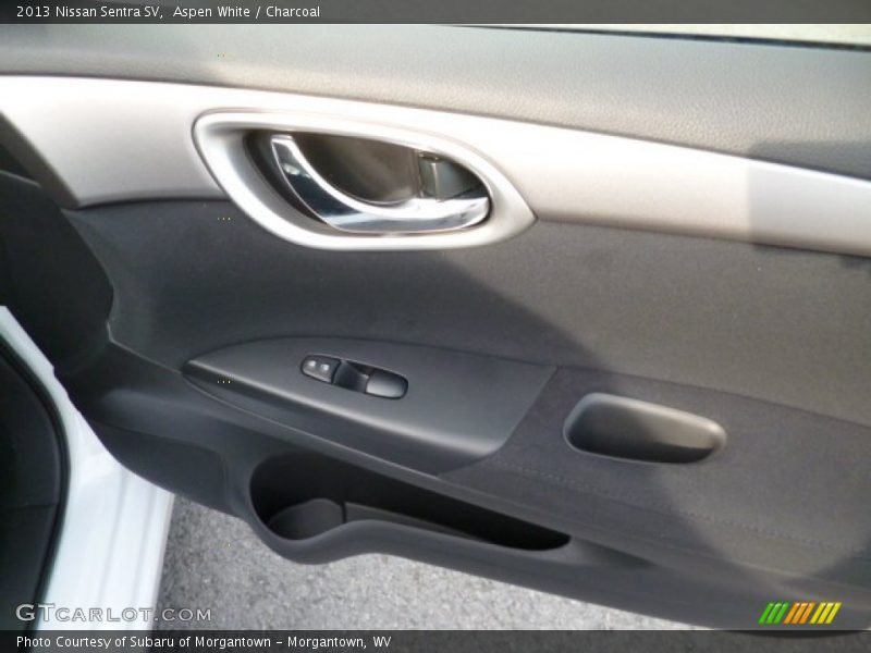 Aspen White / Charcoal 2013 Nissan Sentra SV