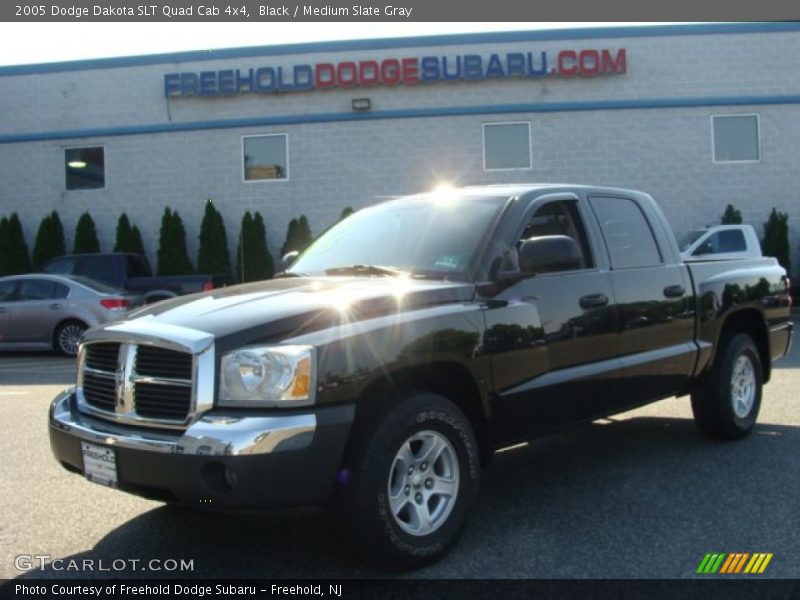 Black / Medium Slate Gray 2005 Dodge Dakota SLT Quad Cab 4x4
