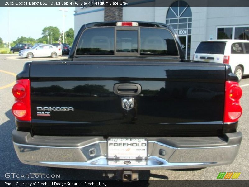 Black / Medium Slate Gray 2005 Dodge Dakota SLT Quad Cab 4x4