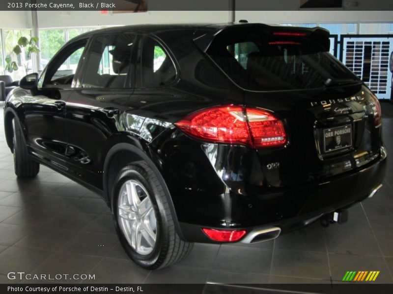 Black / Black 2013 Porsche Cayenne