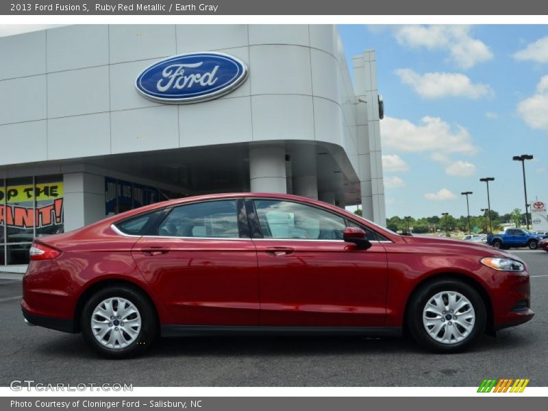  2013 Fusion S Ruby Red Metallic
