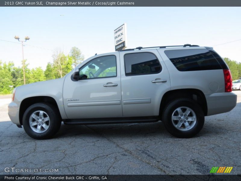 Champagne Silver Metallic / Cocoa/Light Cashmere 2013 GMC Yukon SLE