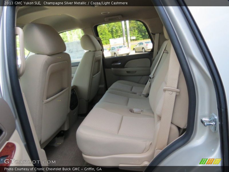 Champagne Silver Metallic / Cocoa/Light Cashmere 2013 GMC Yukon SLE