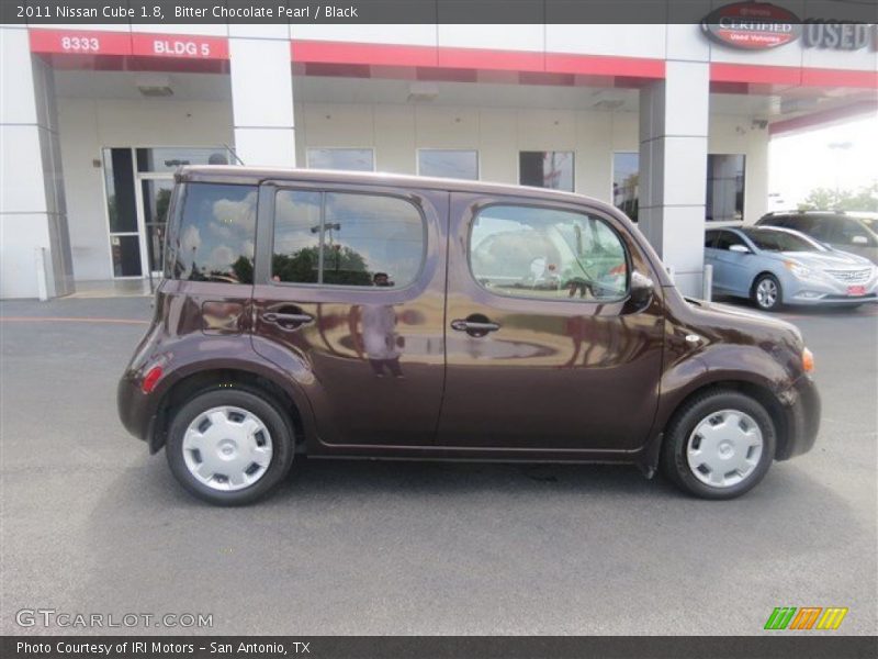 Bitter Chocolate Pearl / Black 2011 Nissan Cube 1.8