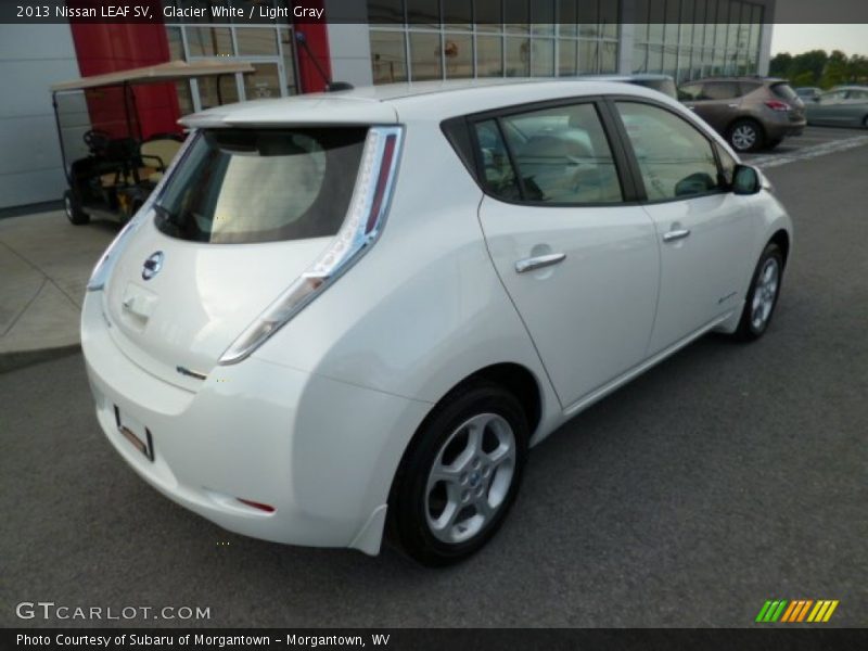 Glacier White / Light Gray 2013 Nissan LEAF SV