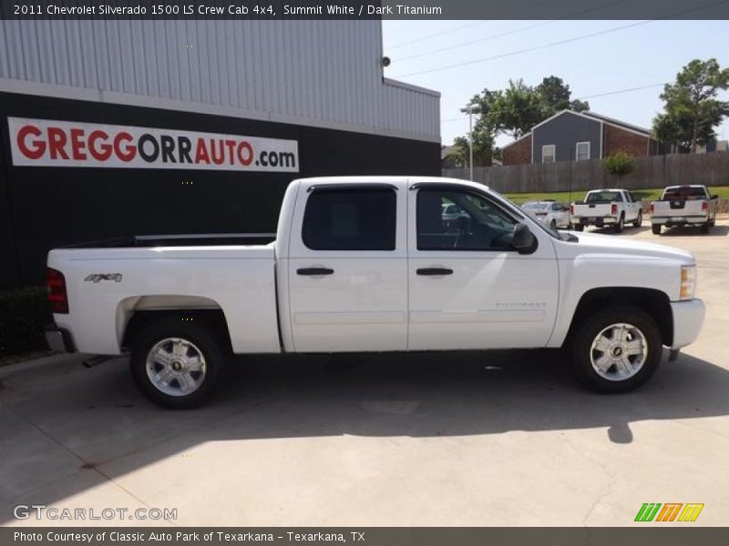 Summit White / Dark Titanium 2011 Chevrolet Silverado 1500 LS Crew Cab 4x4