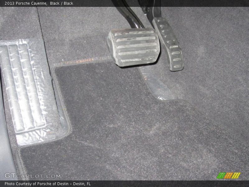 Black / Black 2013 Porsche Cayenne