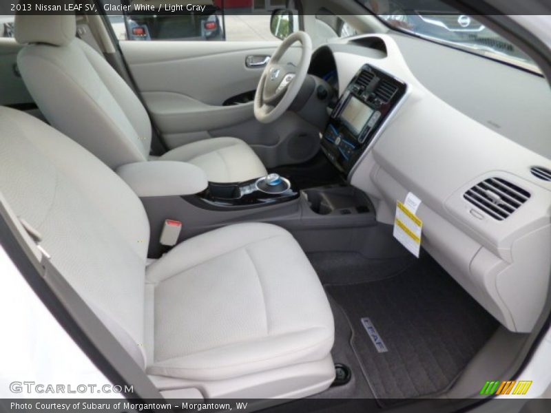 Glacier White / Light Gray 2013 Nissan LEAF SV