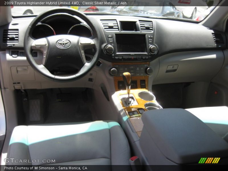 Classic Silver Metallic / Ash 2009 Toyota Highlander Hybrid Limited 4WD