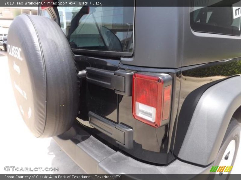 Black / Black 2013 Jeep Wrangler Unlimited Sport 4x4