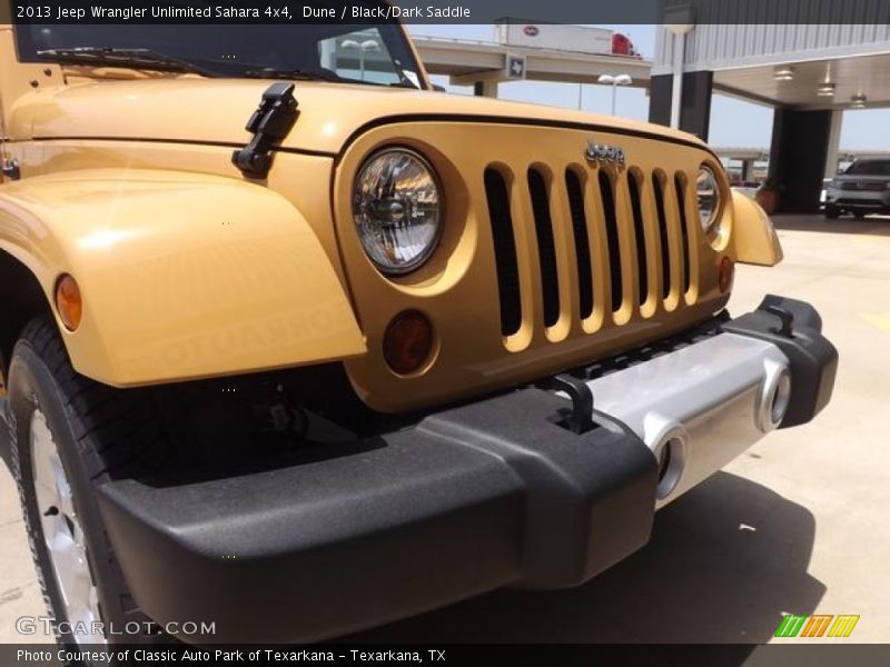 Dune / Black/Dark Saddle 2013 Jeep Wrangler Unlimited Sahara 4x4