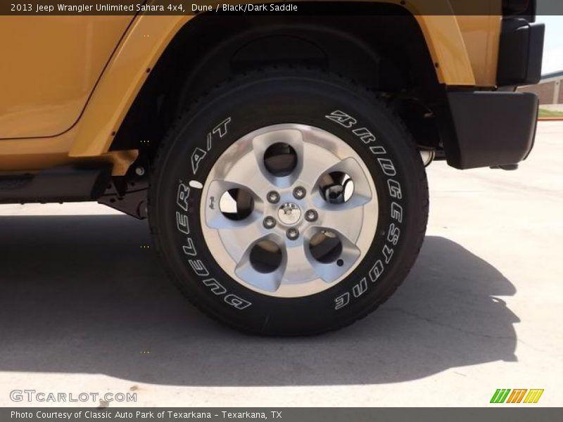 Dune / Black/Dark Saddle 2013 Jeep Wrangler Unlimited Sahara 4x4