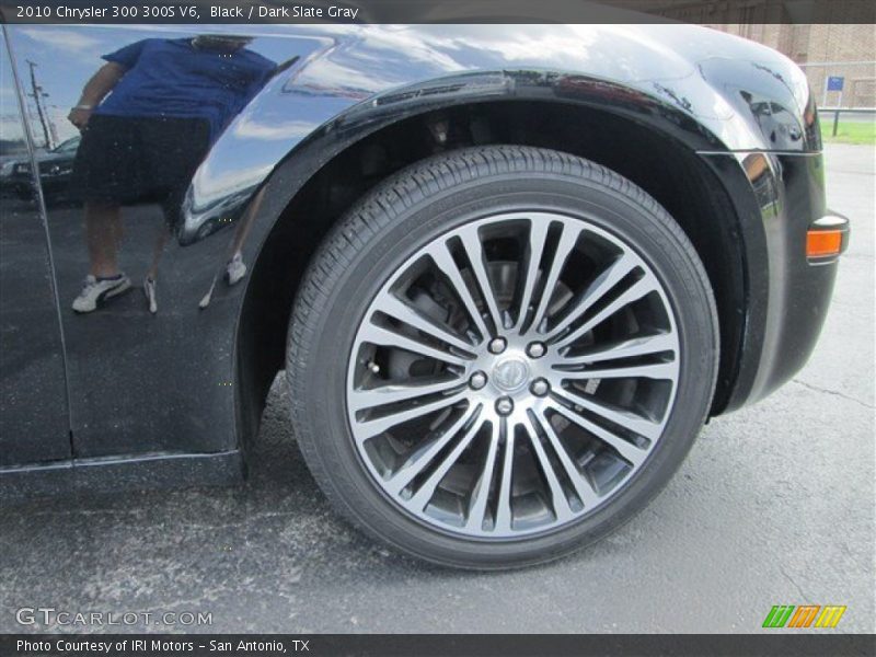 Black / Dark Slate Gray 2010 Chrysler 300 300S V6