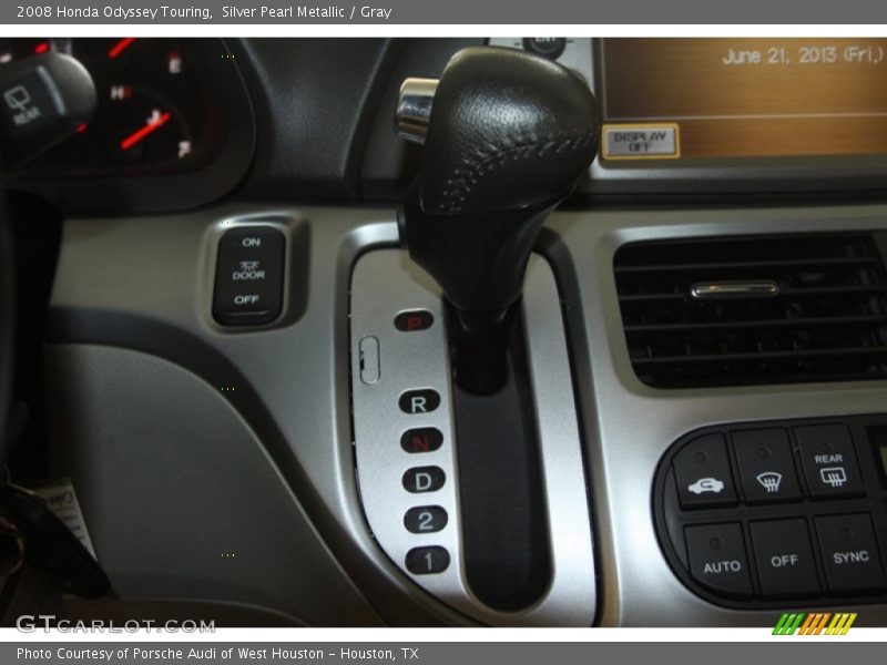 Silver Pearl Metallic / Gray 2008 Honda Odyssey Touring