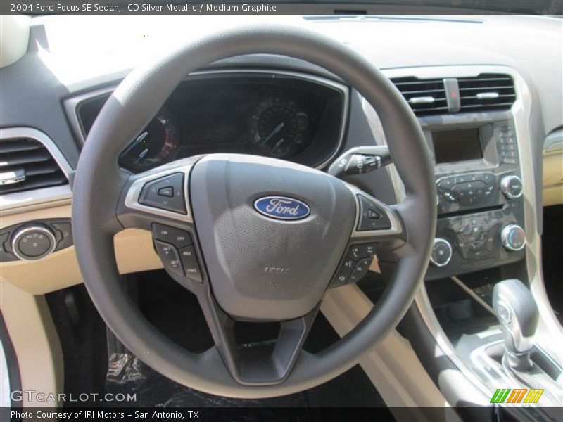 CD Silver Metallic / Medium Graphite 2004 Ford Focus SE Sedan