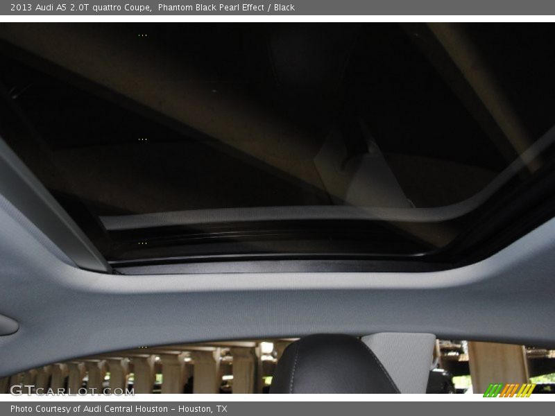 Phantom Black Pearl Effect / Black 2013 Audi A5 2.0T quattro Coupe