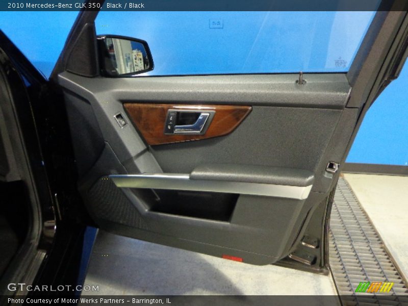 Black / Black 2010 Mercedes-Benz GLK 350