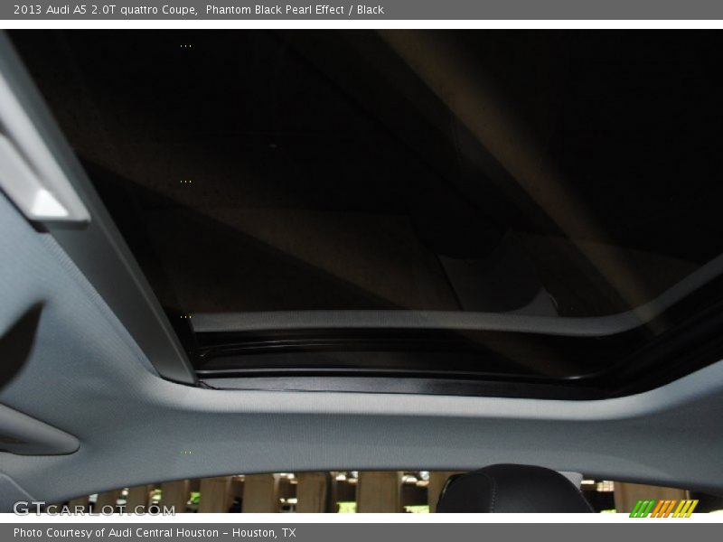 Phantom Black Pearl Effect / Black 2013 Audi A5 2.0T quattro Coupe