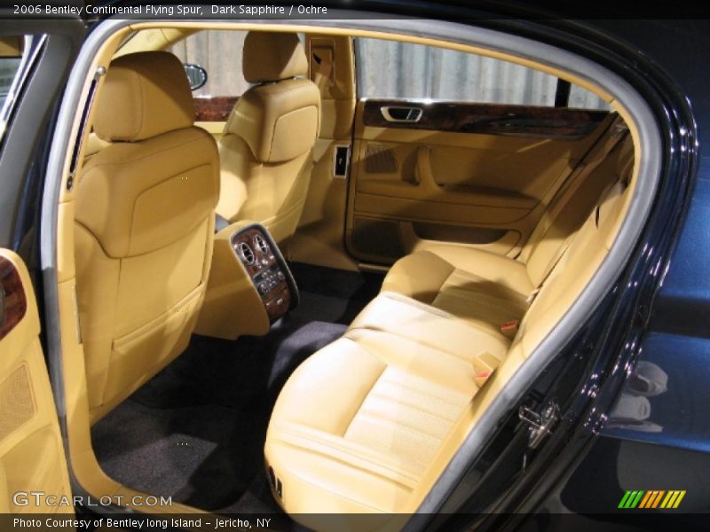 Dark Sapphire / Ochre 2006 Bentley Continental Flying Spur
