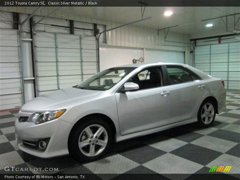 Classic Silver Metallic / Black 2012 Toyota Camry SE