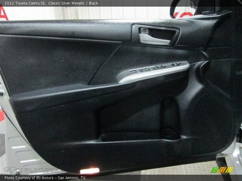 Classic Silver Metallic / Black 2012 Toyota Camry SE