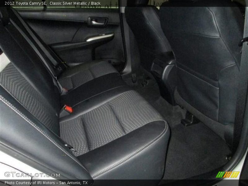 Classic Silver Metallic / Black 2012 Toyota Camry SE