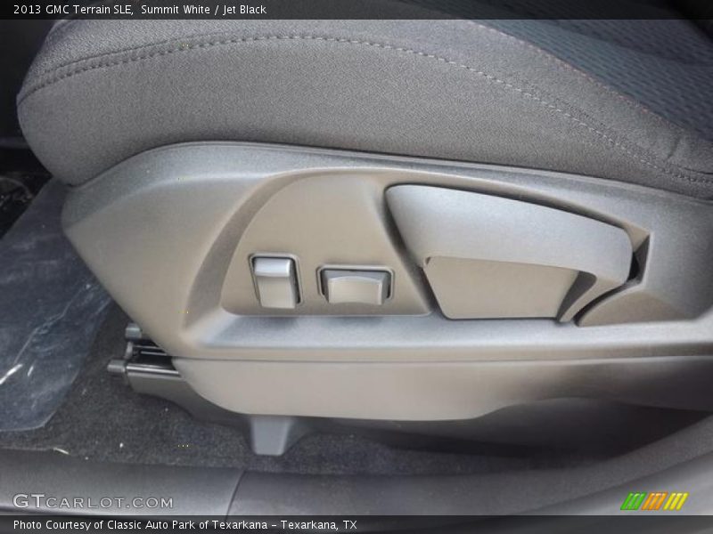 Summit White / Jet Black 2013 GMC Terrain SLE