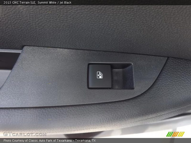 Summit White / Jet Black 2013 GMC Terrain SLE