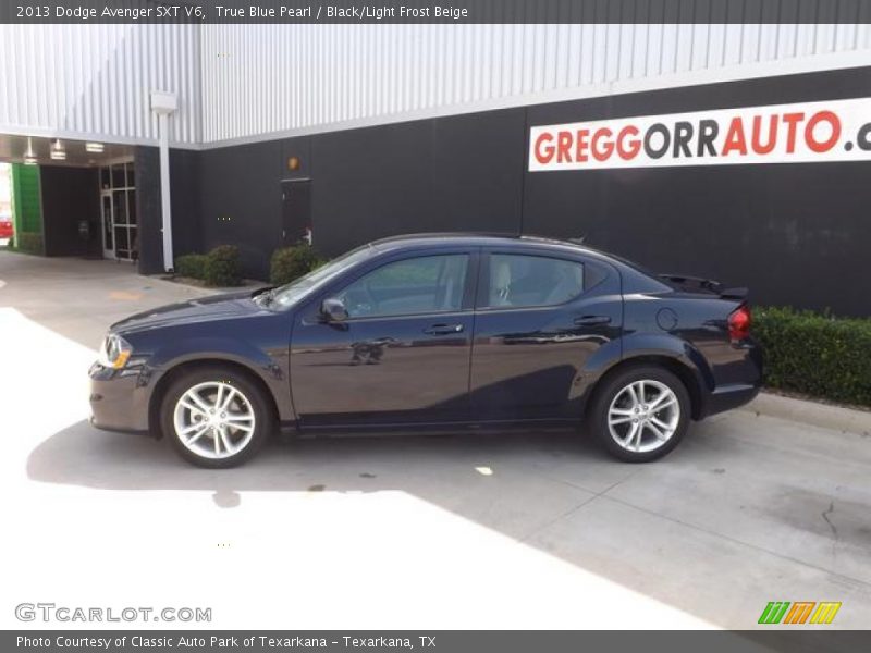 True Blue Pearl / Black/Light Frost Beige 2013 Dodge Avenger SXT V6