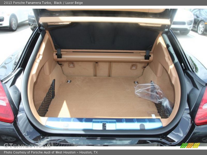 2013 Panamera Turbo Trunk