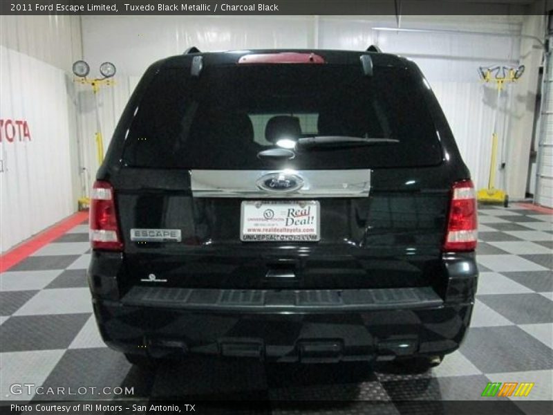 Tuxedo Black Metallic / Charcoal Black 2011 Ford Escape Limited