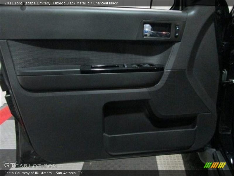 Tuxedo Black Metallic / Charcoal Black 2011 Ford Escape Limited