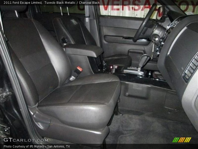 Tuxedo Black Metallic / Charcoal Black 2011 Ford Escape Limited