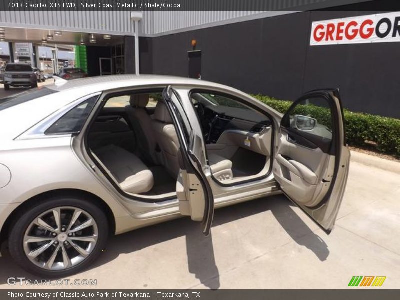 Silver Coast Metallic / Shale/Cocoa 2013 Cadillac XTS FWD