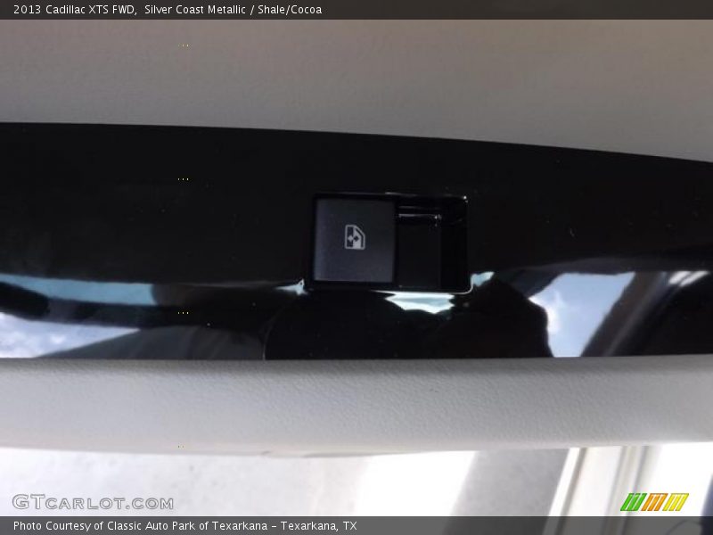 Silver Coast Metallic / Shale/Cocoa 2013 Cadillac XTS FWD