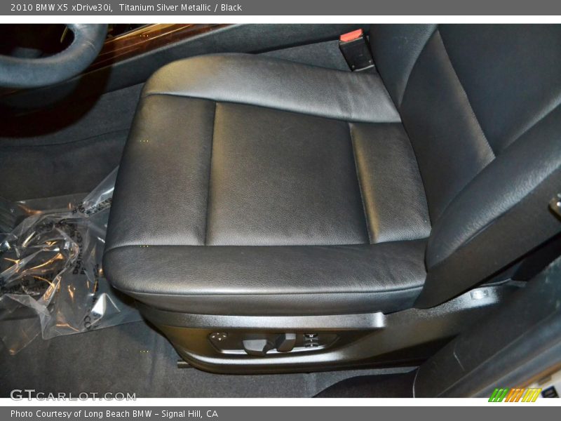 Titanium Silver Metallic / Black 2010 BMW X5 xDrive30i