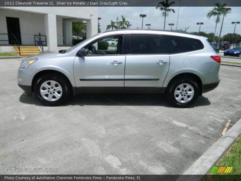 Silver Ice Metallic / Dark Gray/Light Gray 2011 Chevrolet Traverse LS