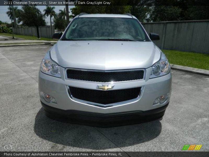 Silver Ice Metallic / Dark Gray/Light Gray 2011 Chevrolet Traverse LS