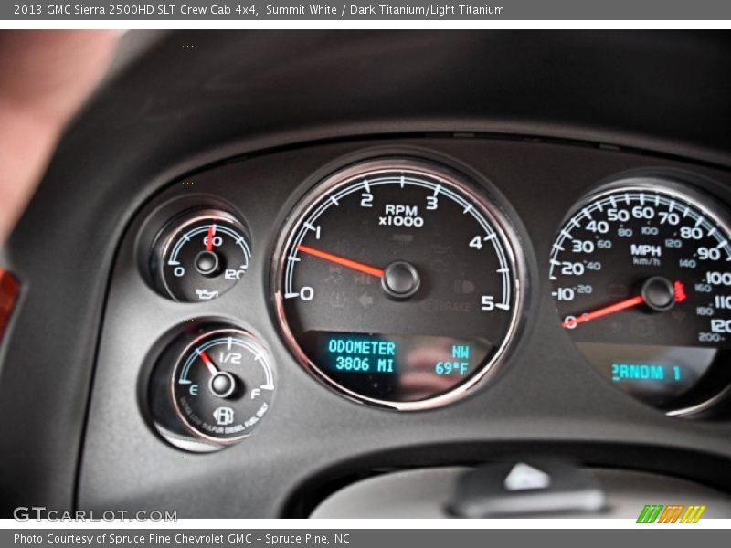  2013 Sierra 2500HD SLT Crew Cab 4x4 SLT Crew Cab 4x4 Gauges