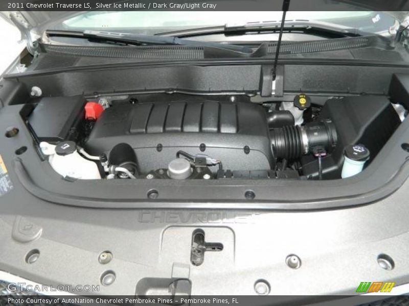 Silver Ice Metallic / Dark Gray/Light Gray 2011 Chevrolet Traverse LS