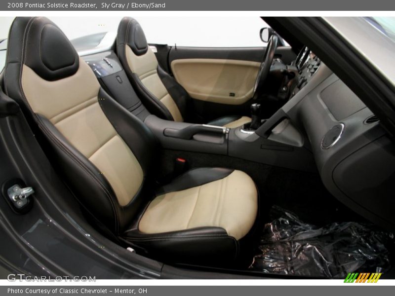 Front Seat of 2008 Solstice Roadster