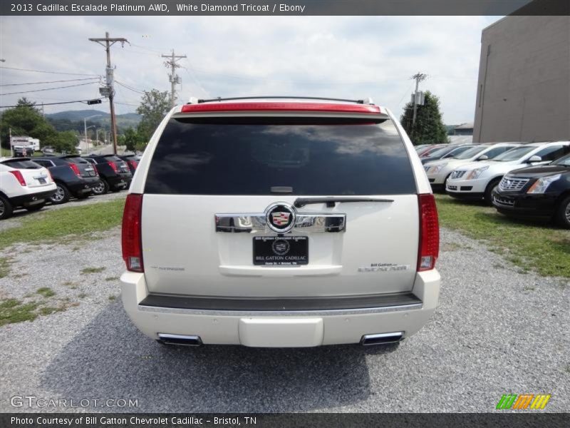 White Diamond Tricoat / Ebony 2013 Cadillac Escalade Platinum AWD